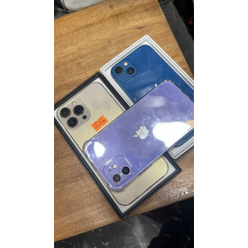 iPhone 12pro , 13 simple .
